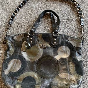 COACH - Authentic coach hand bag!